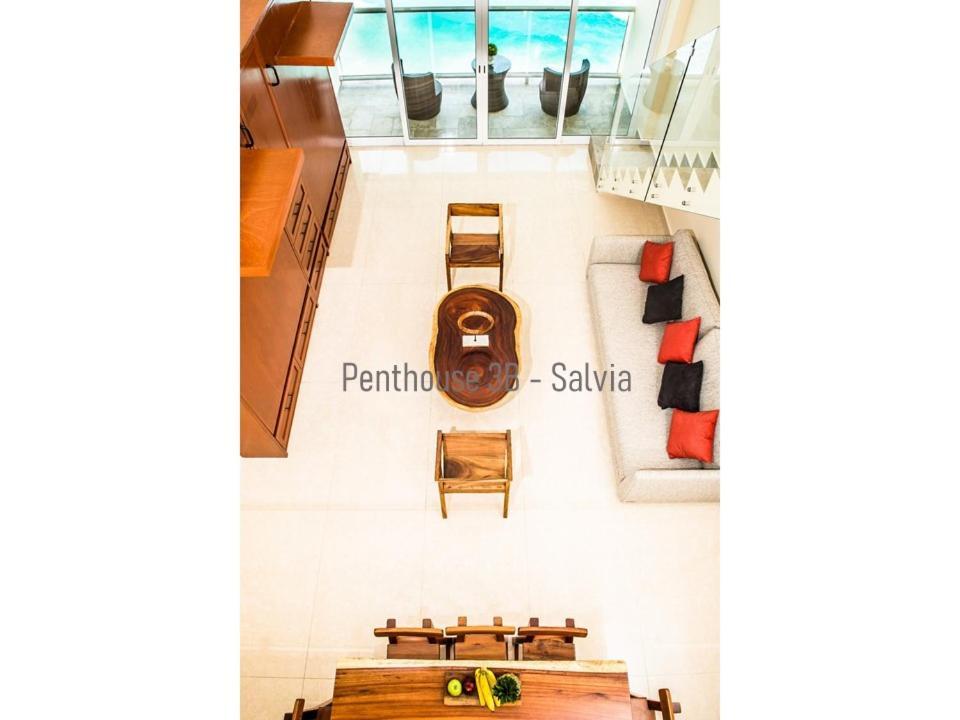 2 Story Oceanfront Penthouses On Cancun Beach! Bagian luar foto