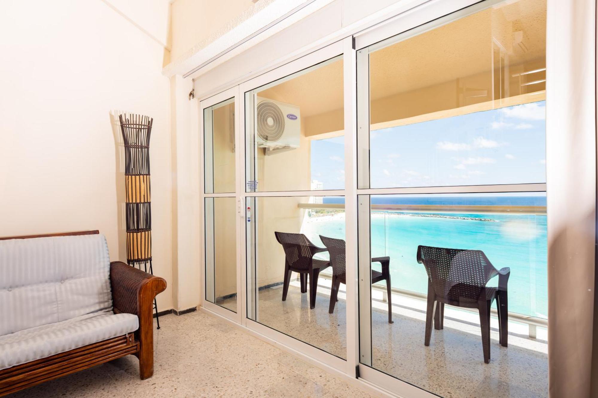 2 Story Oceanfront Penthouses On Cancun Beach! Bagian luar foto