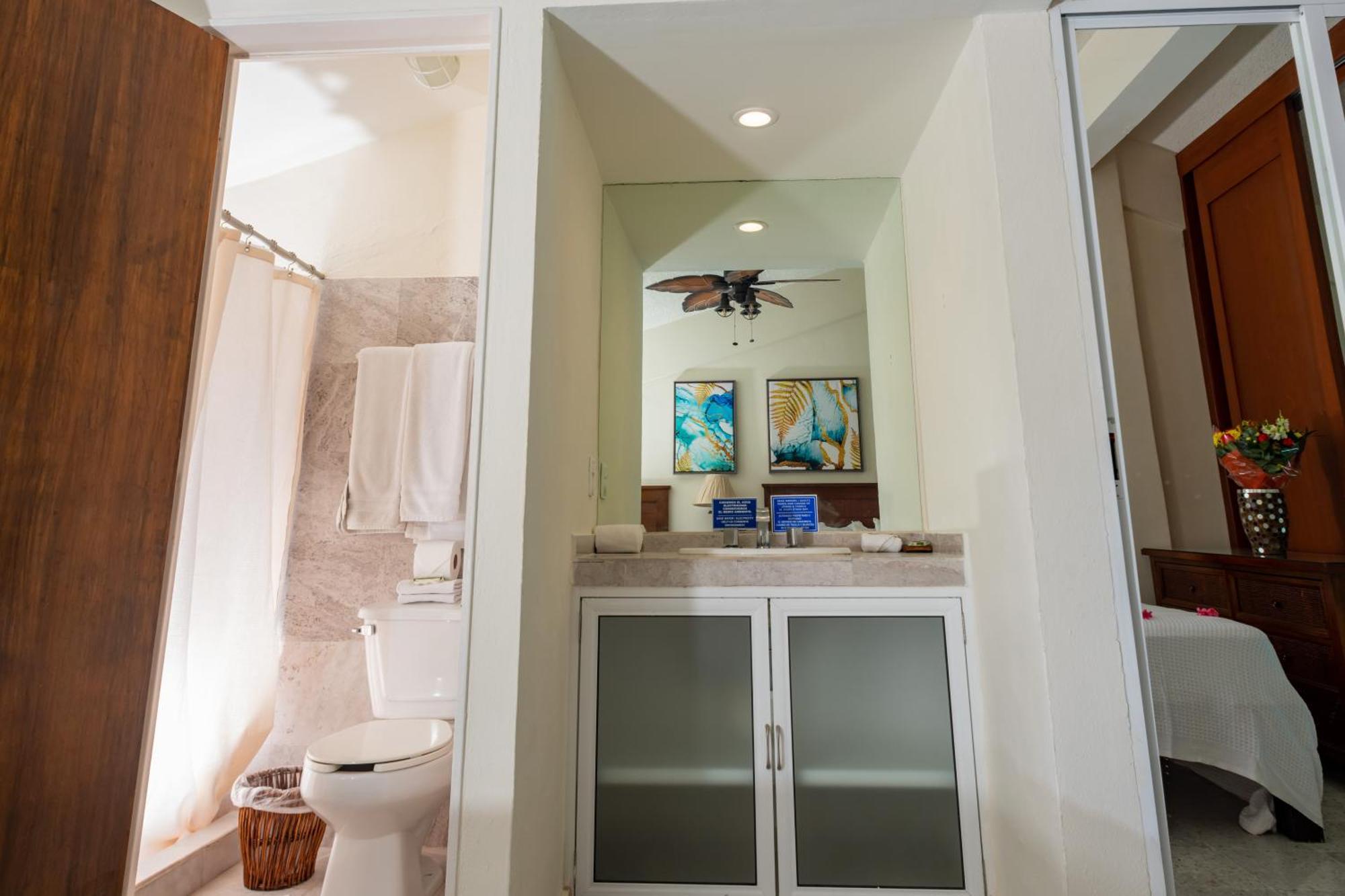 2 Story Oceanfront Penthouses On Cancun Beach! Bagian luar foto