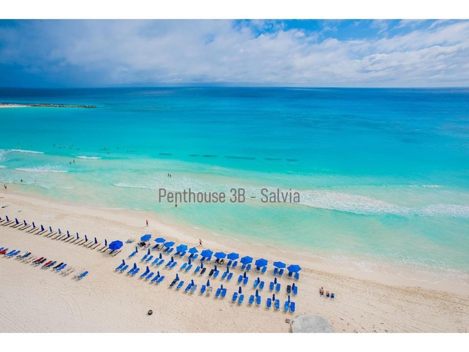 2 Story Oceanfront Penthouses On Cancun Beach! Bagian luar foto